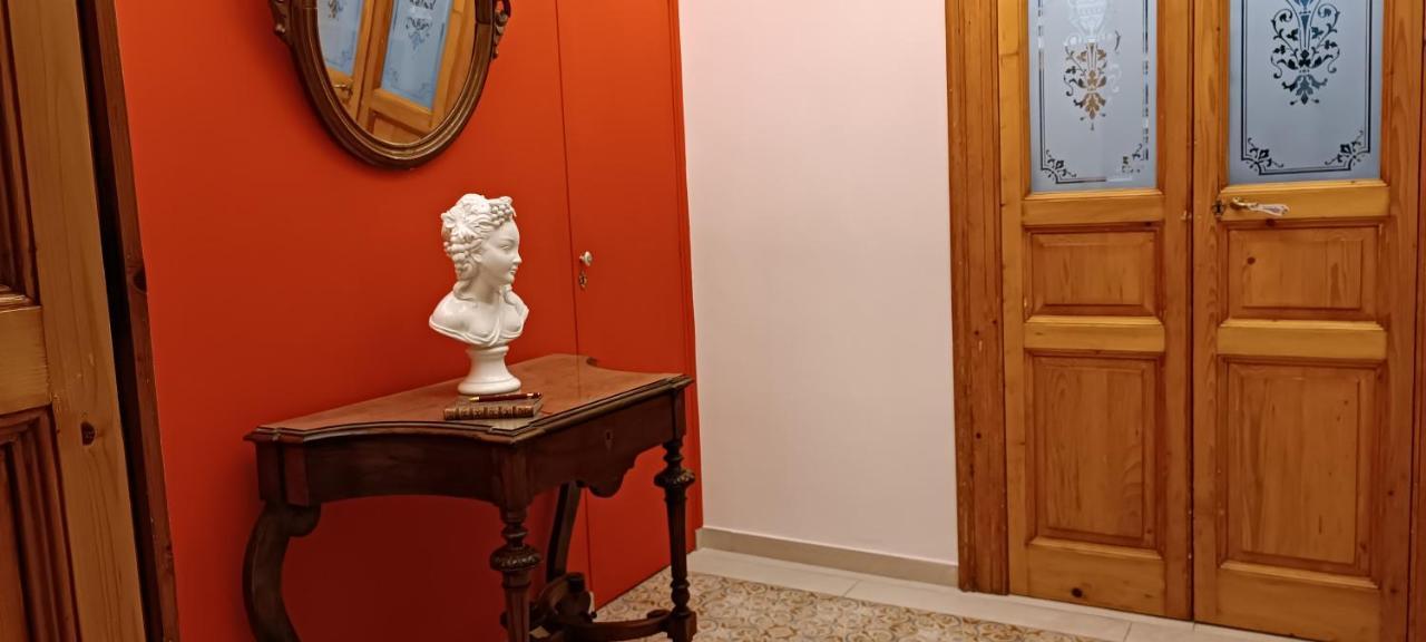 Amanda'S Suite Taranto Dış mekan fotoğraf
