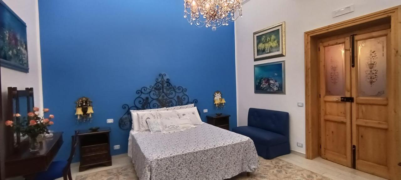 Amanda'S Suite Taranto Dış mekan fotoğraf