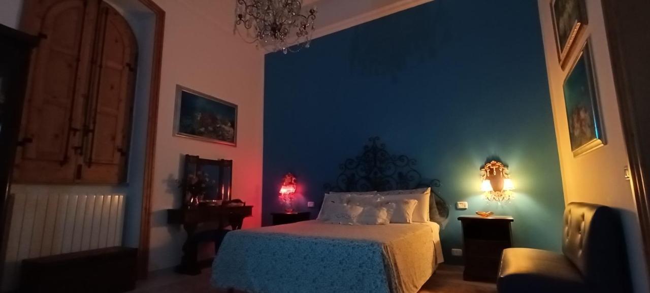 Amanda'S Suite Taranto Dış mekan fotoğraf